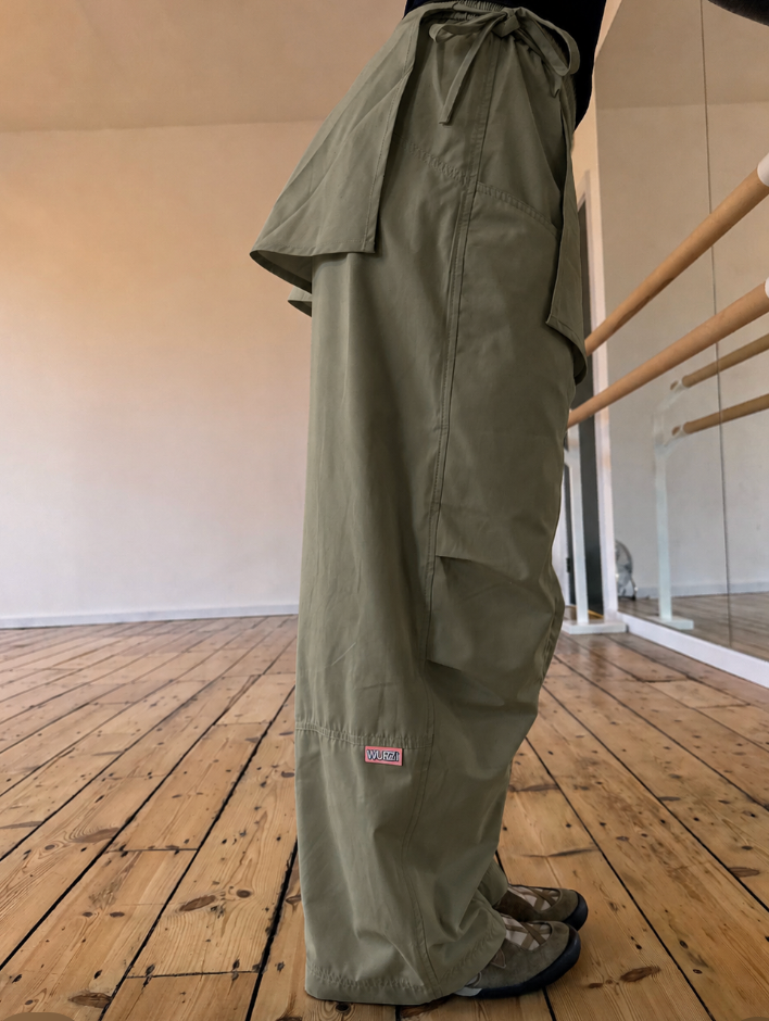 adaptable trousers